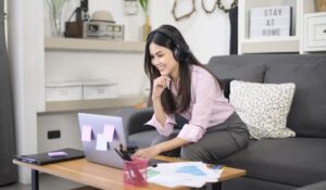 Employee app help stay connected to remote workers