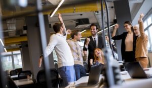 Use Employee Mobile Apps for Positive Reinforcement